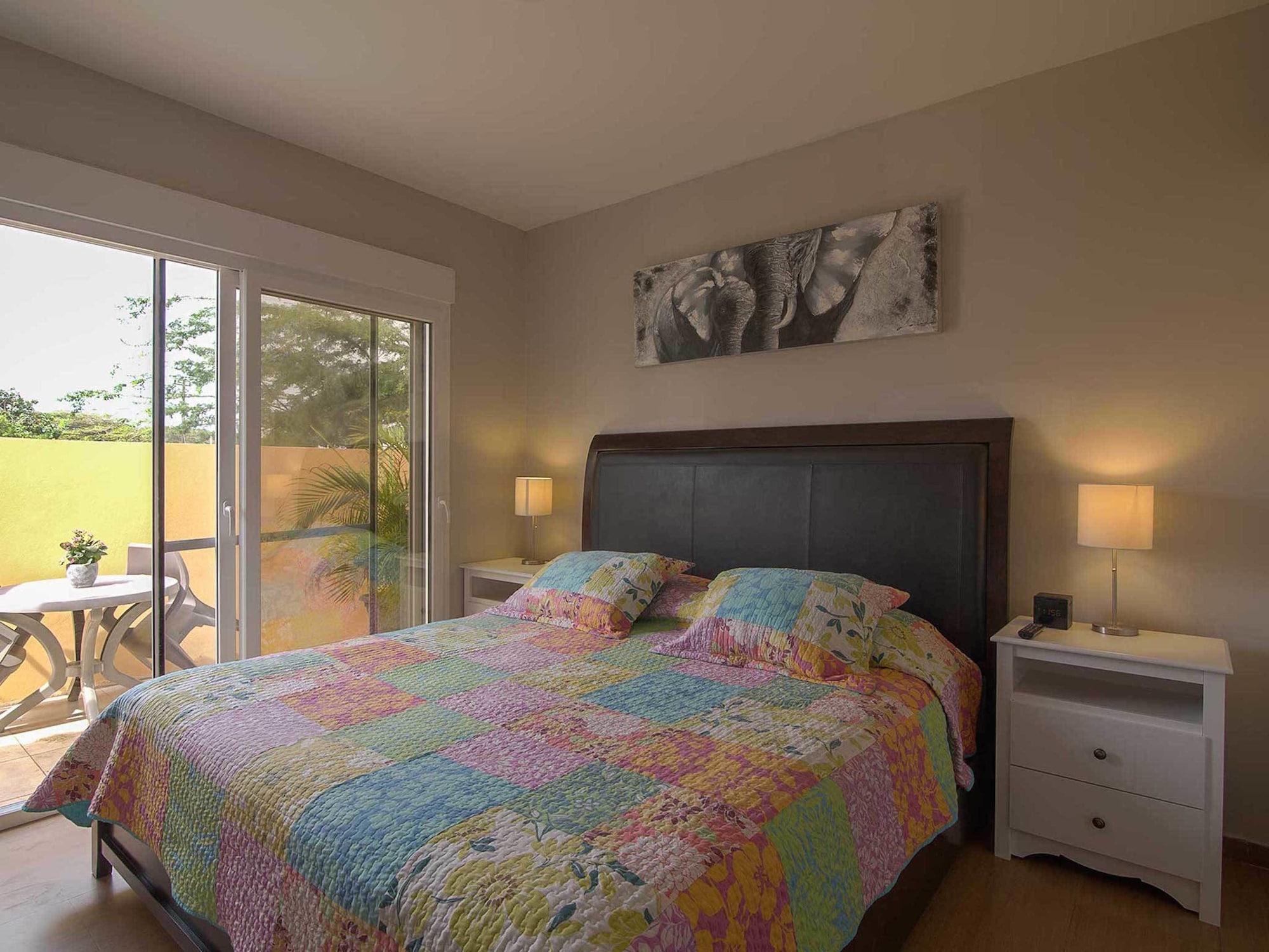 Golden Villas Palm Beach Exterior foto